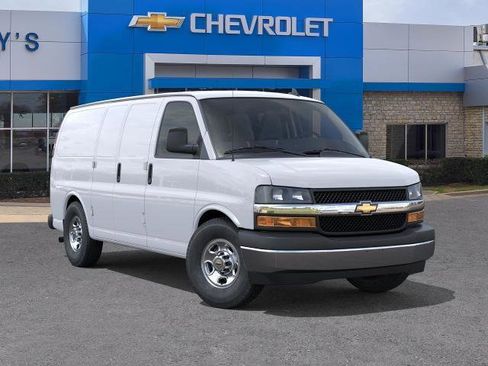 New 2026 Chevrolet Express 2500 w/ Driver Convenience Package RWD image 7