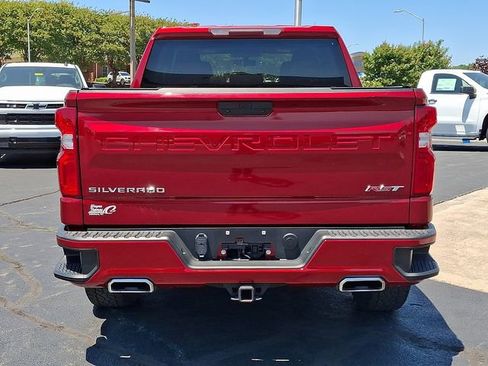 Used 2022 Chevrolet Silverado 1500 RST AWD/4WD image 5