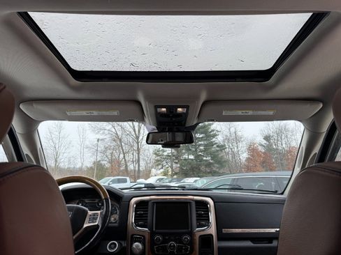 Used 2016 RAM 1500 Laramie Longhorn image 20