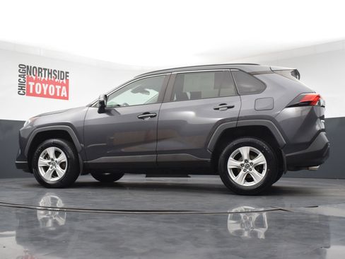 Used 2021 Toyota RAV4 XLE AWD/4WD image 25