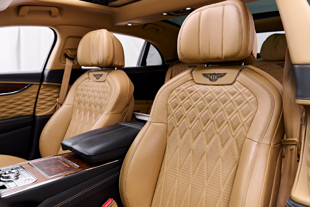 Used 2022 Bentley Flying Spur V8 AWD/4WD image 45