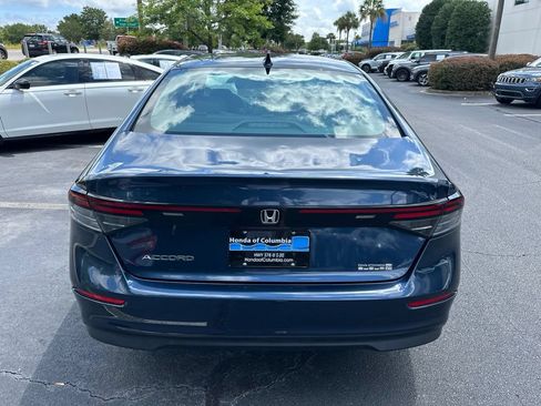 Certified 2023 Honda Accord EX image 4