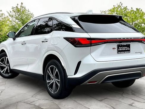 Used 2024 Lexus RX 350h w/ Accessory Package (Z1) AWD/4WD image 4