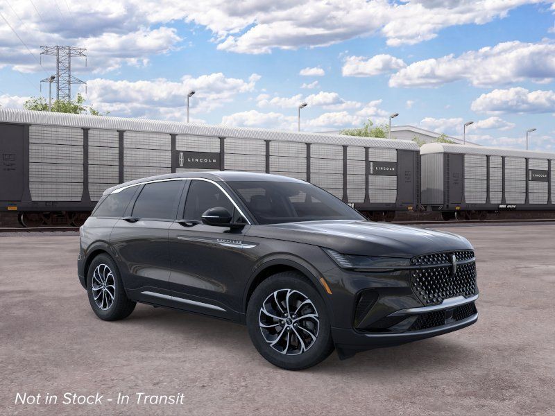 New 2026 Lincoln Nautilus Premier AWD/4WD image 7