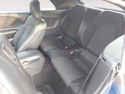 Used 2024 Ford Mustang Convertible RWD image 23