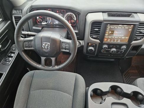 Used 2021 RAM 1500 Tradesman w/ Chrome Plus Package RWD image 28