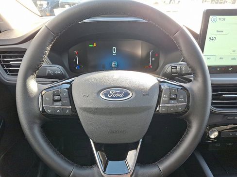 New 2026 Ford Escape SE image 28