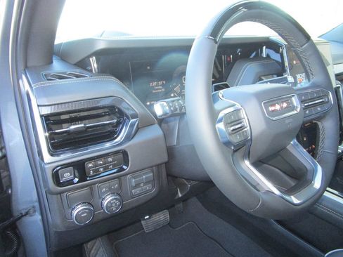 New 2026 GMC Yukon XL Elevation w/ Elevation Premium Package image 26