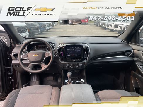 Used 2023 Chevrolet Traverse LT w/ LPO, Floor Liner Package AWD/4WD image 28