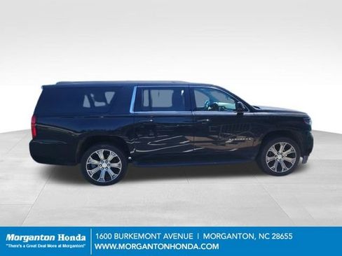 Used 2019 Chevrolet Suburban LT AWD/4WD image 7