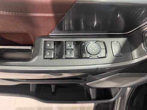 Used 2022 Ford F150 Lariat w/ Equipment Group 502A High AWD/4WD image 19