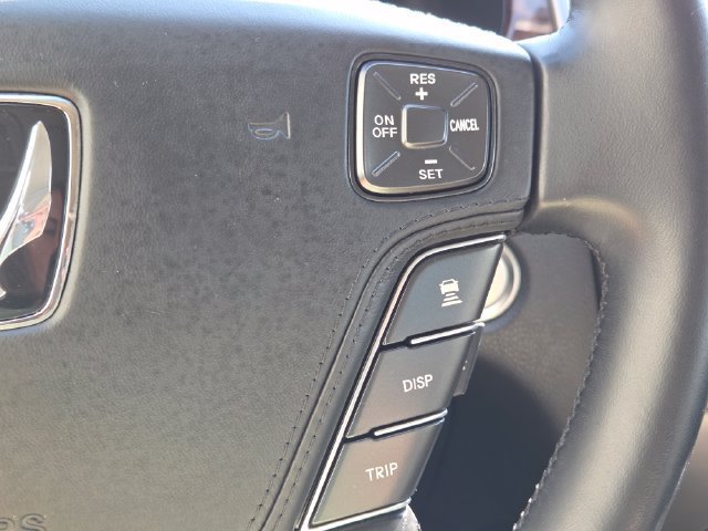 Used 2011 Hyundai Equus Signature RWD image 19