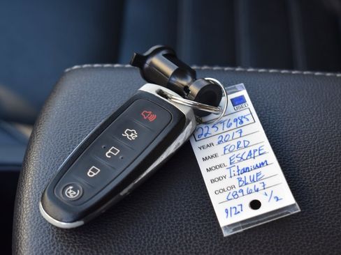 Certified 2017 Ford Escape Titanium image 14