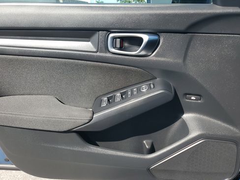 Used 2025 Honda Civic LX image 25