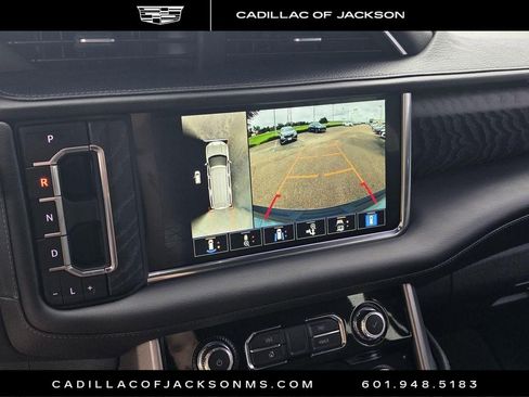 Used 2022 GMC Yukon XL Denali AWD/4WD image 14