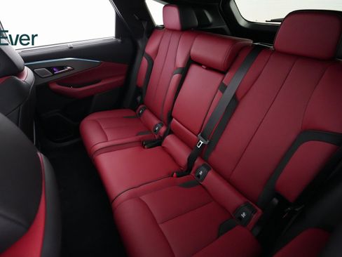 Used 2024 Acura ZDX Type S image 8