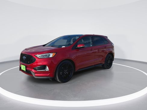Certified 2021 Ford Edge ST w/ Equipment Group 401A image 5