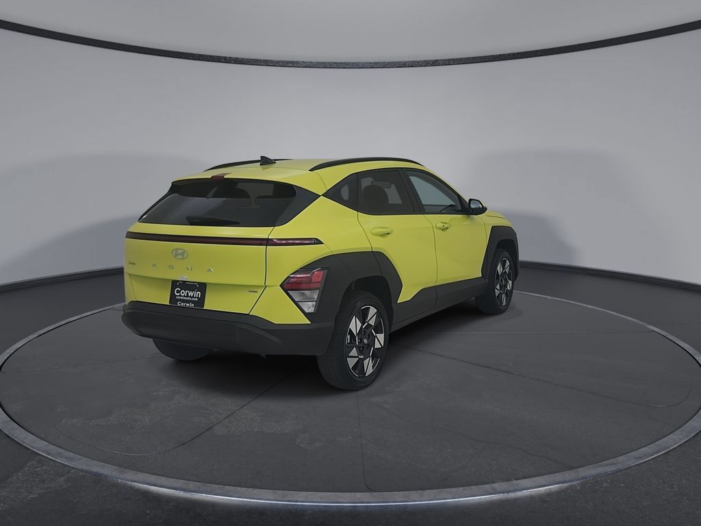 Used 2025 Hyundai Kona SEL AWD/4WD image 15