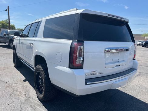 Used 2018 GMC Yukon XL Denali w/ Open Road Package AWD/4WD image 5