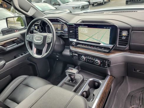 Certified 2023 GMC Sierra 1500 Elevation w/ Elevation Premium Package image 21