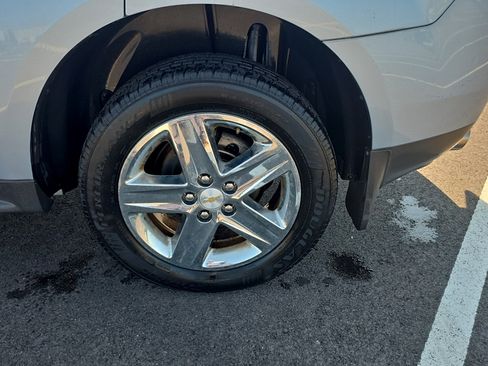 Used 2015 Chevrolet Equinox LTZ AWD/4WD image 7