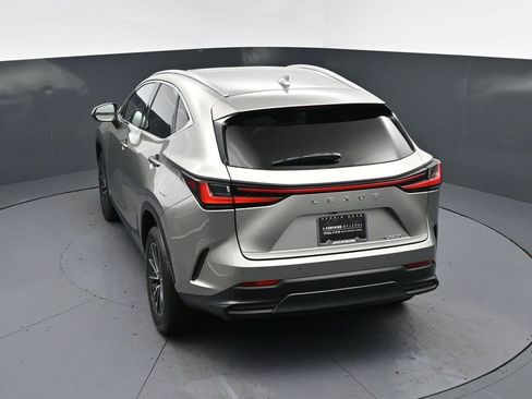 Certified 2025 Lexus NX 250 FWD image 33