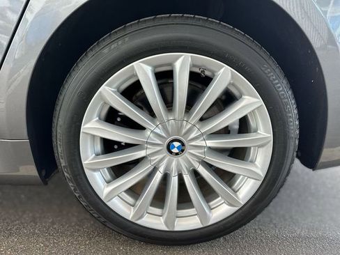Used 2017 BMW 750i xDrive AWD/4WD image 10