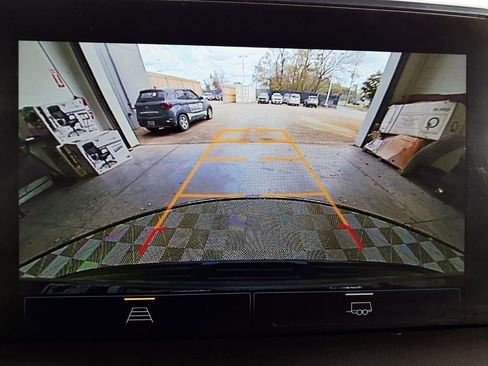 Used 2024 Chevrolet Tahoe LT image 14