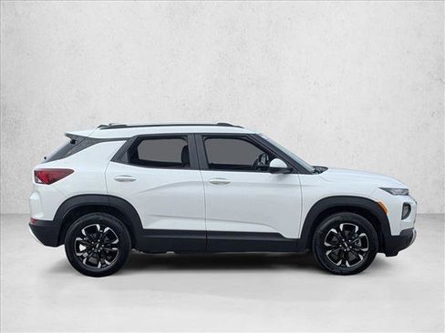 Used 2023 Chevrolet TrailBlazer LT image 4