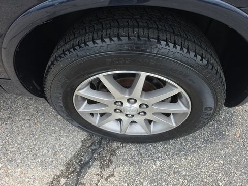 Used 2016 Buick Enclave Leather AWD/4WD image 10