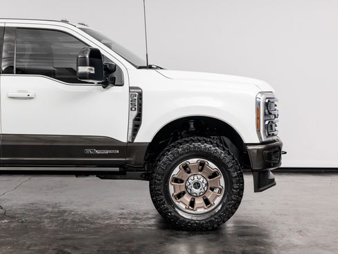 Used 2024 Ford F250 King Ranch w/ FX4 Off-Road Package AWD/4WD image 22