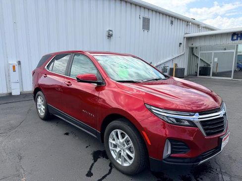 Used 2023 Chevrolet Equinox LT AWD/4WD image 7