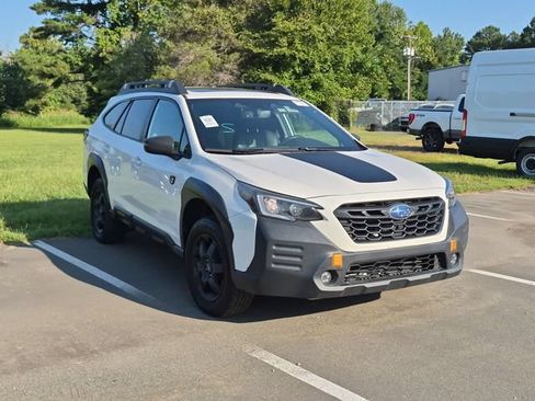 Used 2023 Subaru Outback Wilderness AWD/4WD image 5