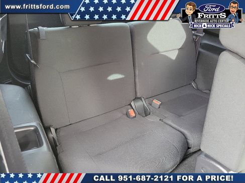 Used 2023 Mitsubishi Outlander ES image 17