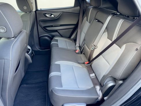 Certified 2025 Chevrolet Blazer LT FWD image 25