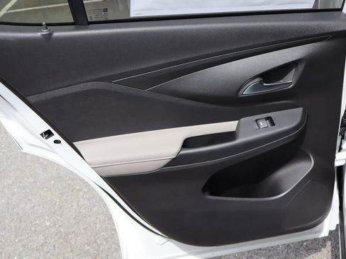 New 2026 Buick Envista Preferred FWD image 17
