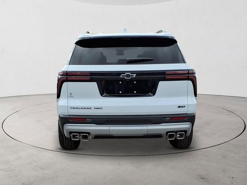 New 2026 Chevrolet Traverse Z71 w/ Enhanced Driving Package AWD/4WD image 6