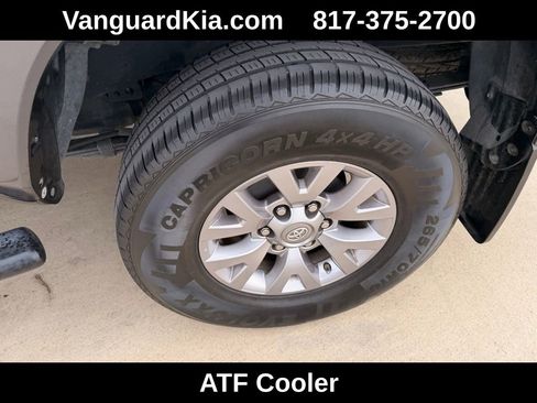 Used 2017 Toyota Tacoma SR5 w/ Tow Package image 9