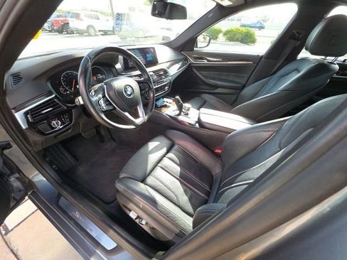 Used 2019 BMW 540i w/ Executive Package RWD image 12