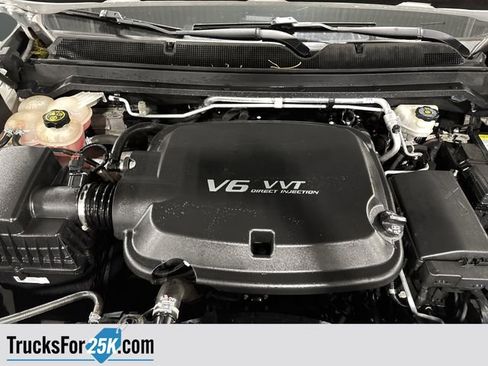 Used 2017 Chevrolet Colorado LT w/ Redline Special Edition image 38