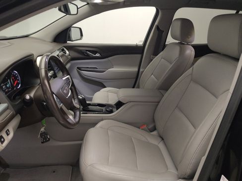 Used 2019 GMC Acadia SLT FWD image 17