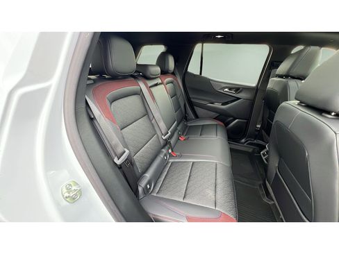 New 2026 Chevrolet Equinox RS w/ Convenience Package III AWD/4WD image 31
