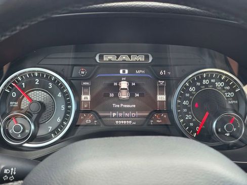 Used 2019 RAM 1500 Laramie image 33