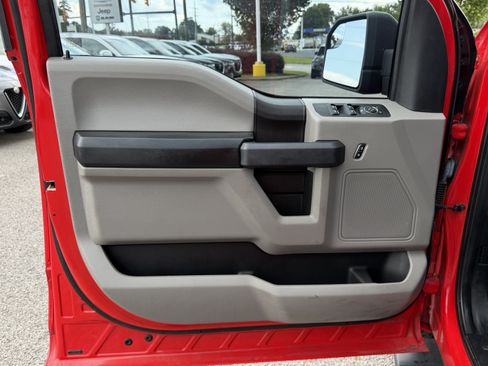 Used 2019 Ford F150 XL w/ Equipment Group 101A Mid RWD image 14