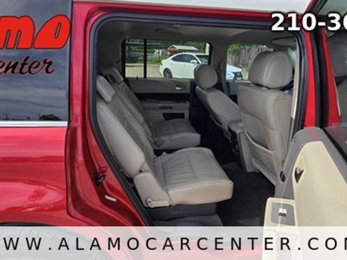 Used 2011 Ford Flex SEL w/ Rapid Spec Order Code FWD image 19