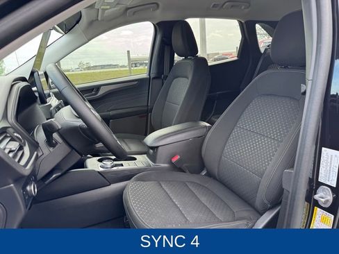 Used 2023 Ford Escape Active image 11