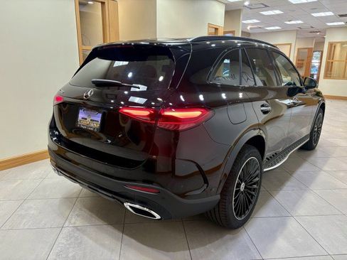 New 2026 Mercedes-Benz GLC 300 image 5