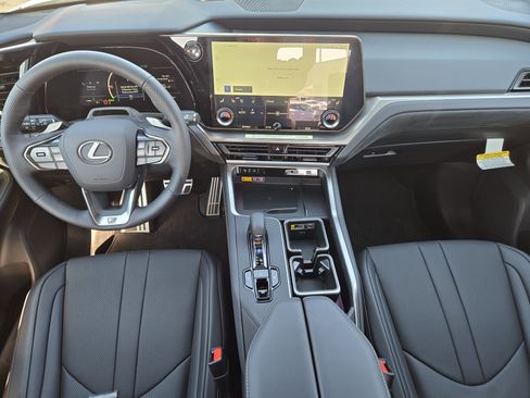 New 2026 Lexus TX 500h AWD w/ Technology Package image 19