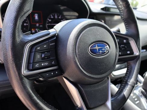 Used 2025 Subaru Outback Limited AWD/4WD image 23