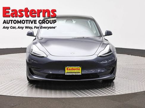 Used 2023 Tesla Model 3 Standard Range RWD image 2